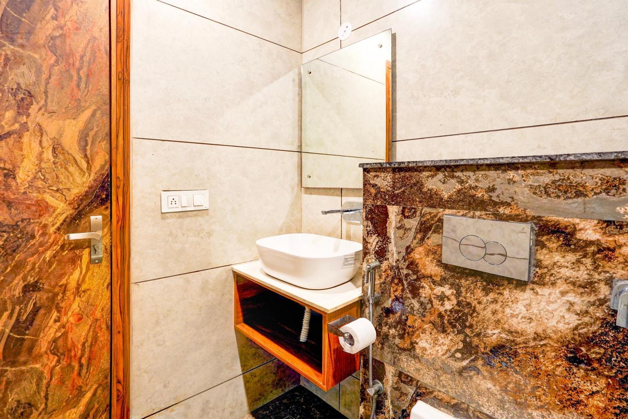 Hotel Marina Near Igi Airport Delhi Νέο Δελχί Εξωτερικό φωτογραφία