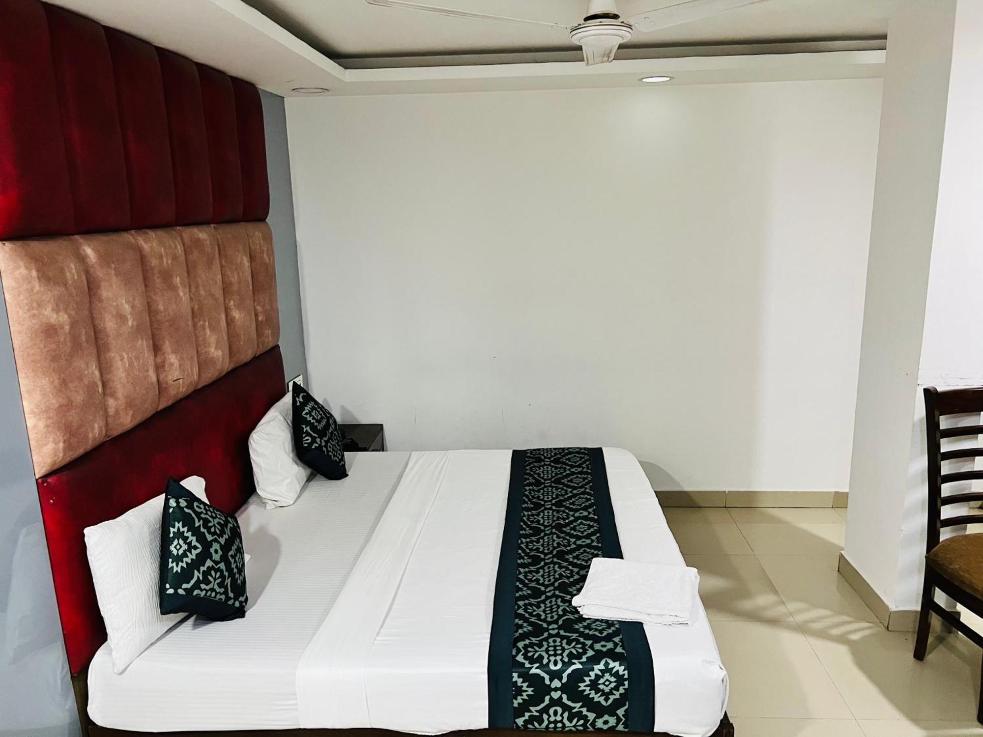Hotel Marina Near Igi Airport Delhi Νέο Δελχί Εξωτερικό φωτογραφία
