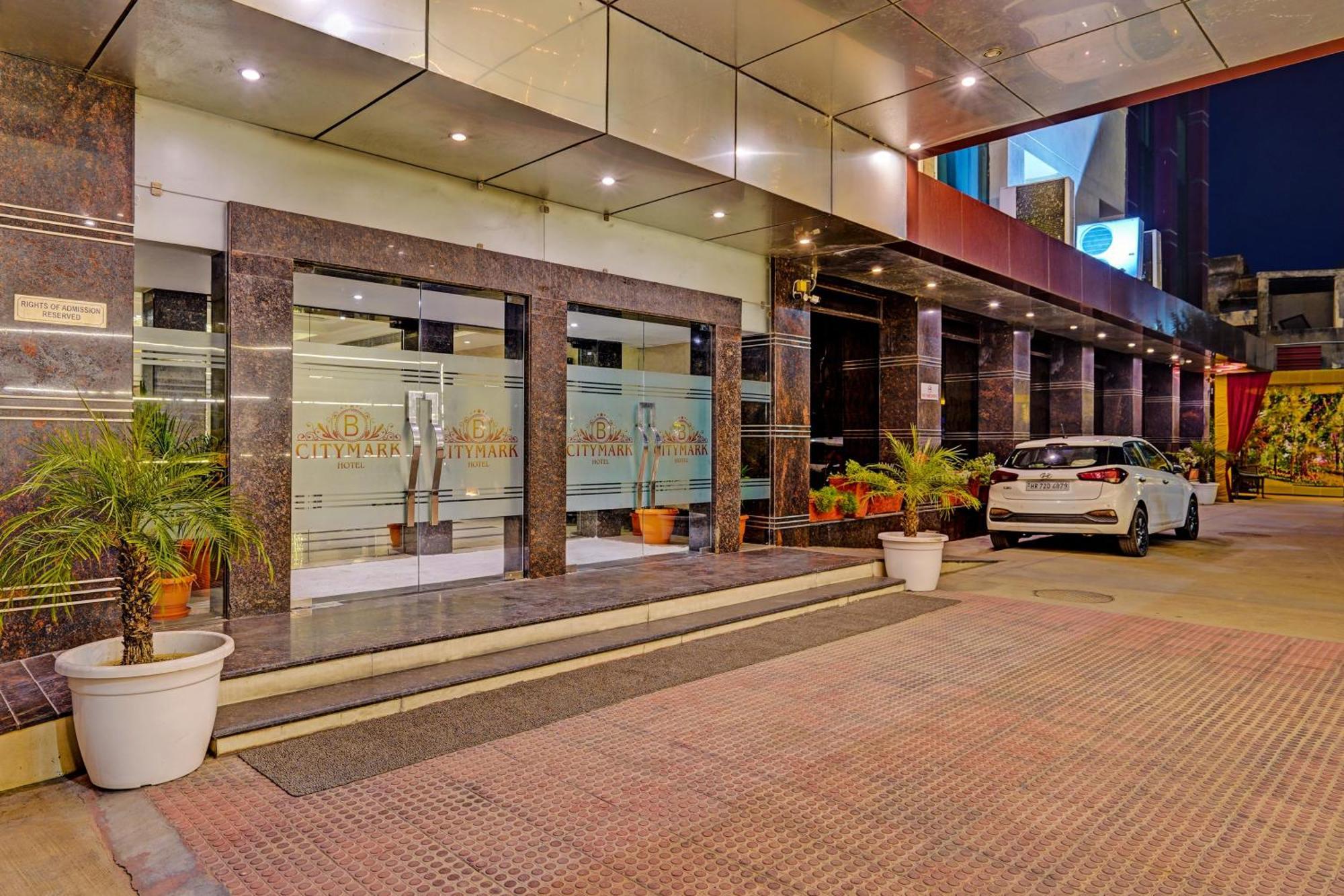 Hotel Marina Near Igi Airport Delhi Νέο Δελχί Εξωτερικό φωτογραφία