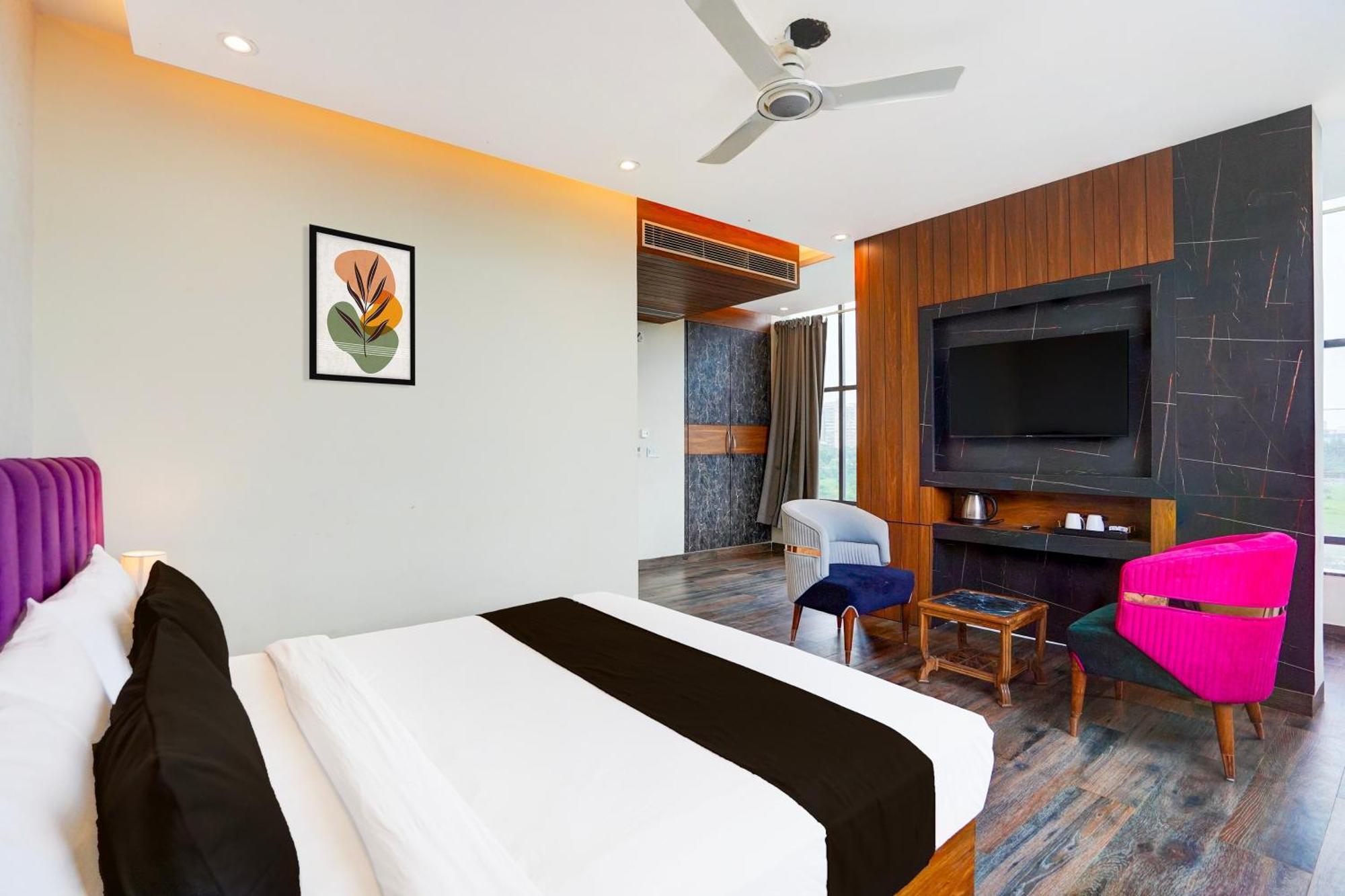 Hotel Marina Near Igi Airport Delhi Νέο Δελχί Εξωτερικό φωτογραφία